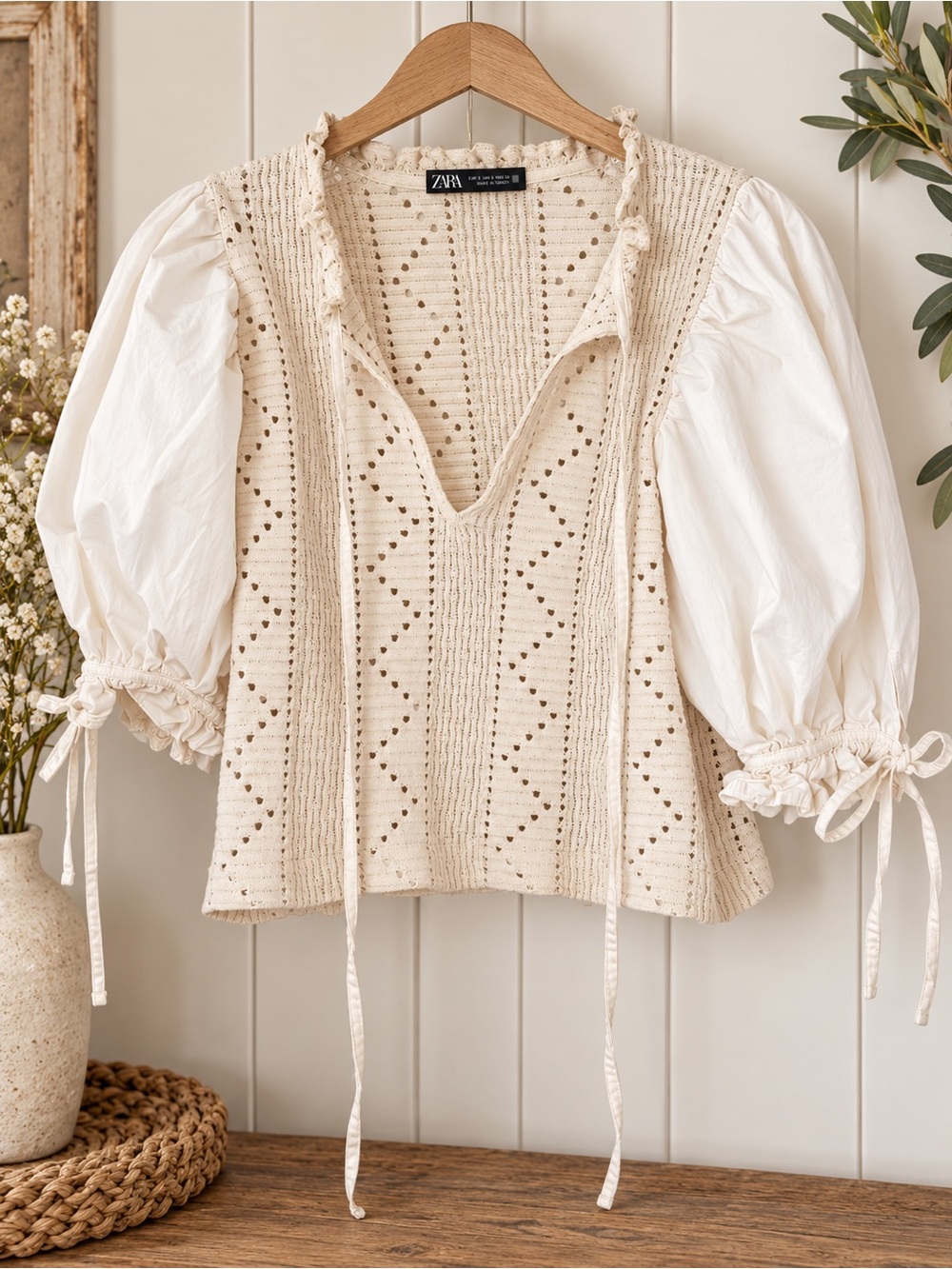 ZARA Boho Crochet Knit Blouse Cream Puff Sleeve Ruffle Tie Cottagecore M